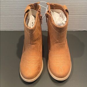 Old Navy youth size 10 Tan Boots NWT